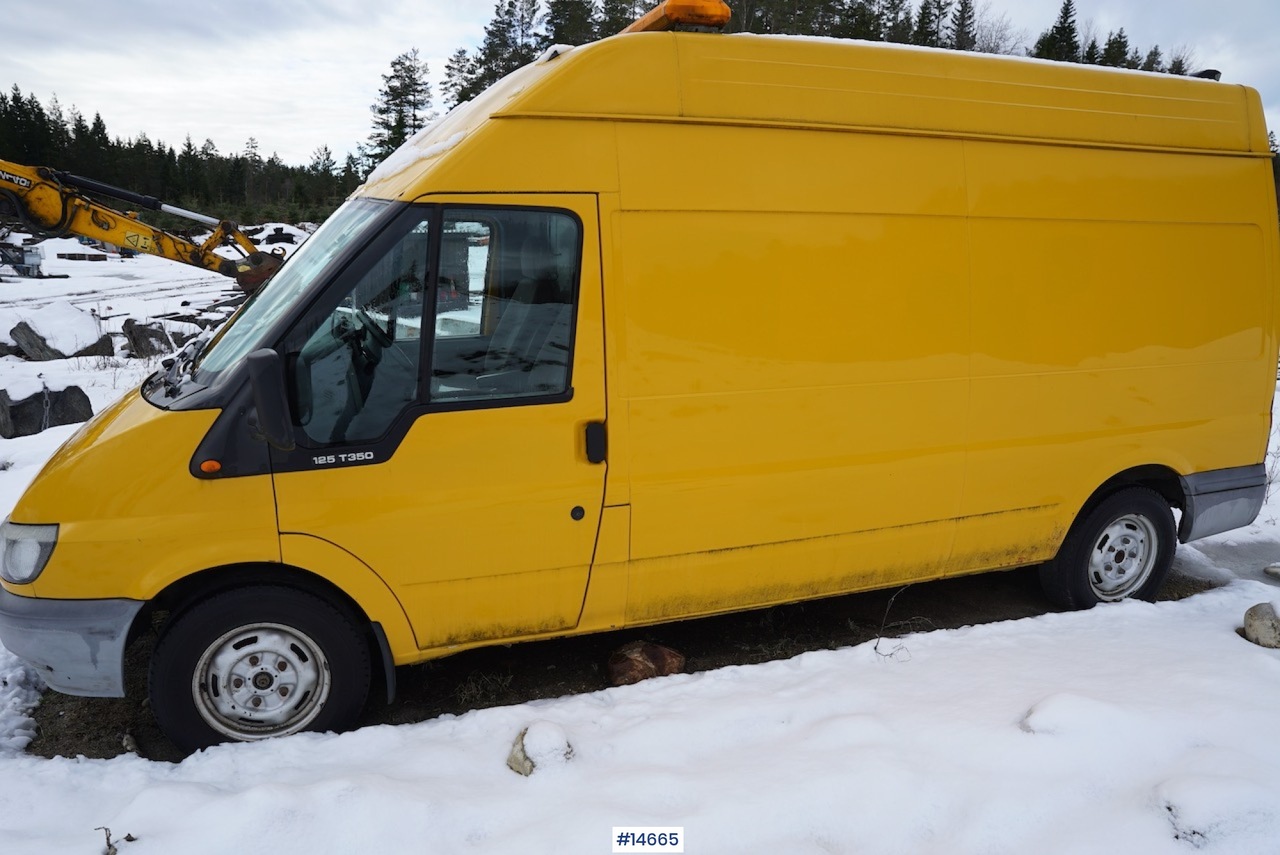 Panel van, Municipal/ Special vehicle Ford Transit: picture 2