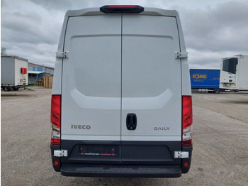 IVECO Daily 35S16V 4x2 - Panel van: picture 5
