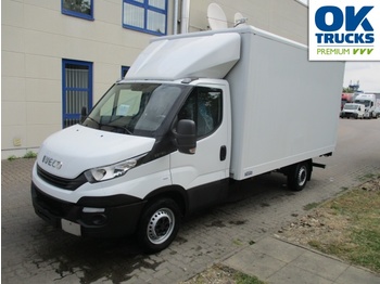 Box van Iveco Daily 35S16: picture 1