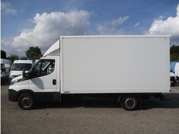 Box van Iveco Daily 35S16: picture 3