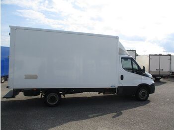 Box van Iveco Daily 35S16: picture 4