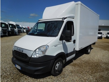 Box van Iveco Daily 35 150: picture 1