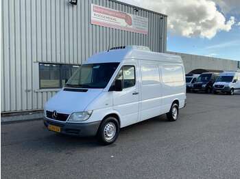 Refrigerated van Mercedes-Benz Sprinter 311 CDI 2.2 355 Koelauto L2 H2 Cruise 3 zits Opsta: picture 1