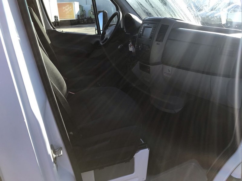 Panel van Mercedes-Benz Sprinter 314 CDI meubelbak met laadklep: picture 10