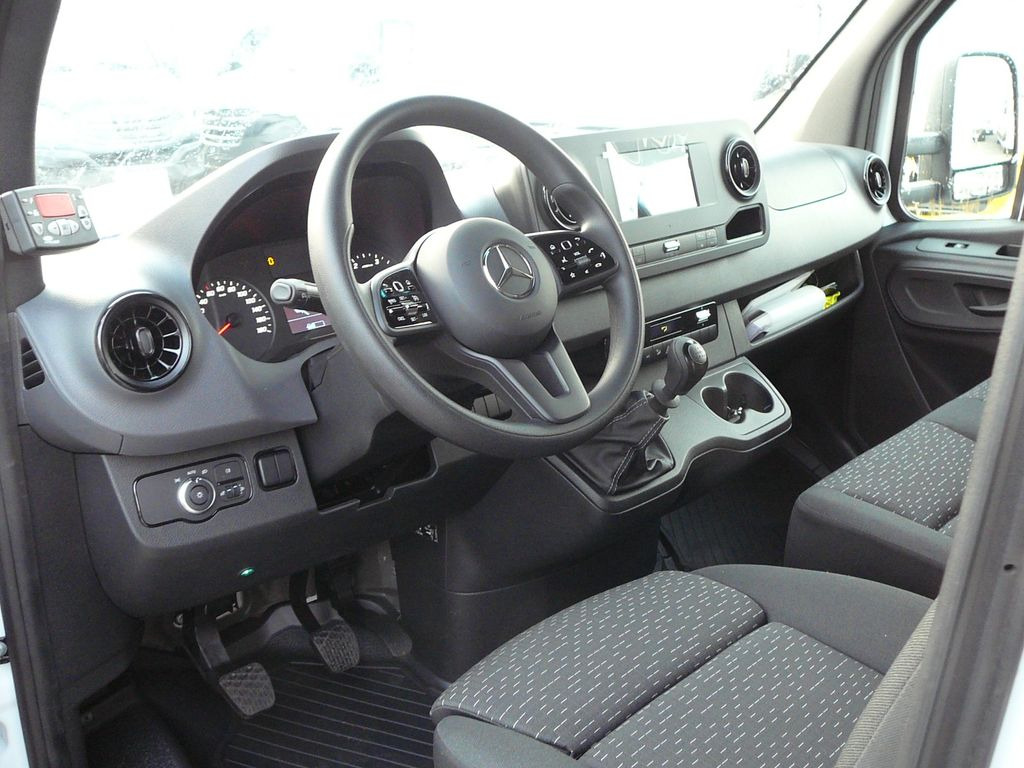 New Refrigerated van Mercedes-Benz Sprinter 317 CDI Kühlkoffer Xarios 300 LBW: picture 10