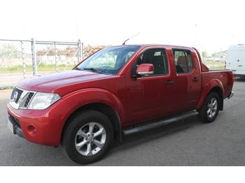 Pickup truck Nissan Navara 2.5dCi 4x4 drag/190HK: picture 1