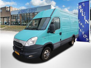 Panel van Iveco Daily 35C15V 3.0D 145Pk Dubbellucht Trekhaak 3500Kg 107 Kw L3/H2
