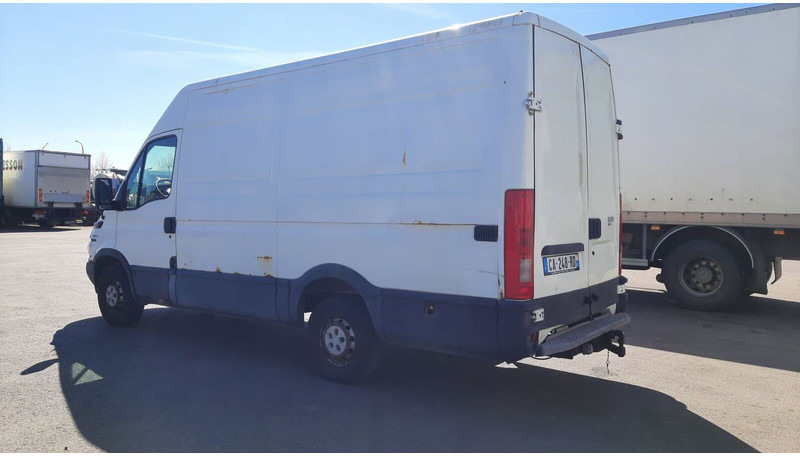 Panel van Iveco Daily 35S12