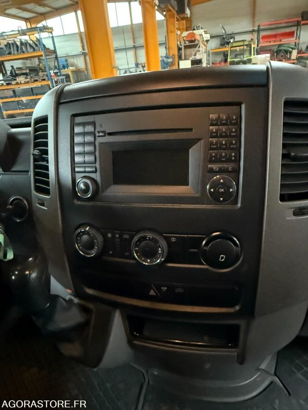 Panel van Mercedes Sprinter 519 empattement 3700 mm - 2011 - 258306KM