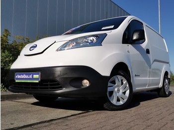 Panel van Nissan nv 200 electric business, a