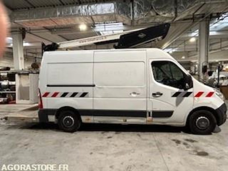 Panel van RENAULT - MASTER NACELLE 2014 / 204 645KM - DH793TV