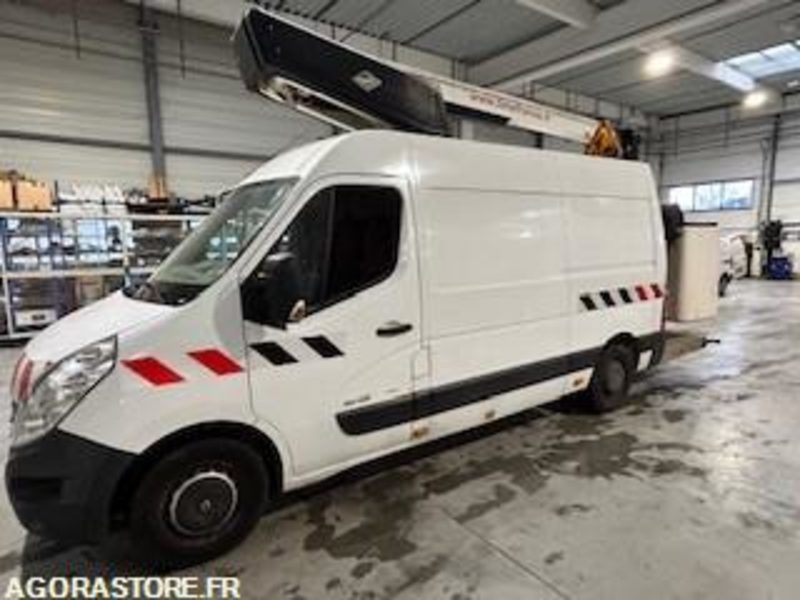 Panel van RENAULT - MASTER NACELLE 2014 / 204 645KM - DH793TV