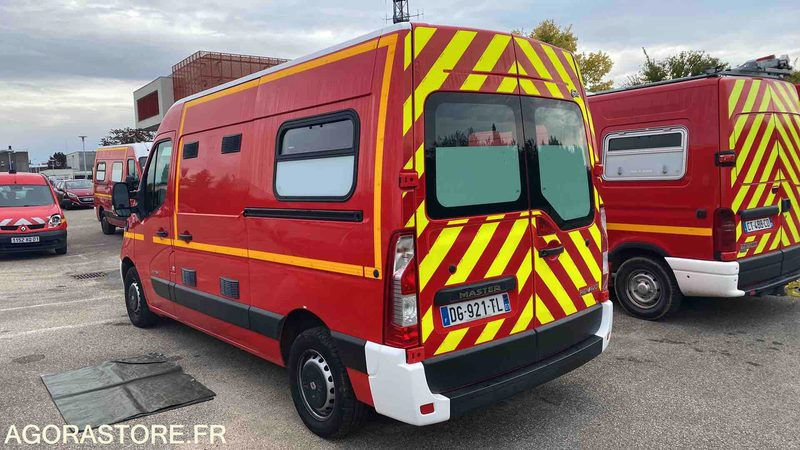 Panel van Renault Master T35 2.8dti - 12/07/2000