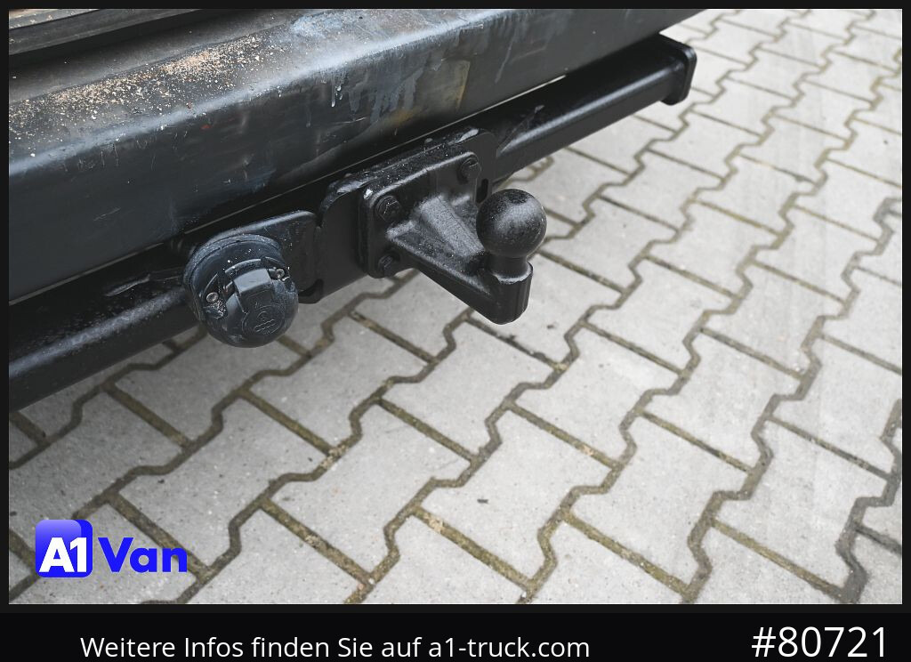 Panel van VOLKSWAGEN Crafter 35 L2H2 Kastenwagen, Klima, AHK