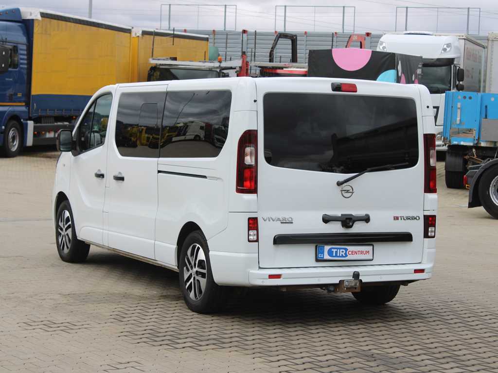 Passenger van Opel VIVARO-B, 7 SEATS