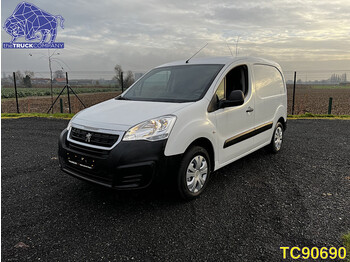 Van Peugeot Partner Euro 6: picture 1