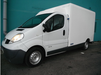 Refrigerated van for transportation of food RENAULT trafic: picture 1