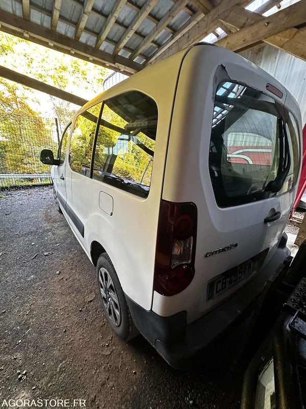 Small van Citroen Berlingo 2012 240000 kms