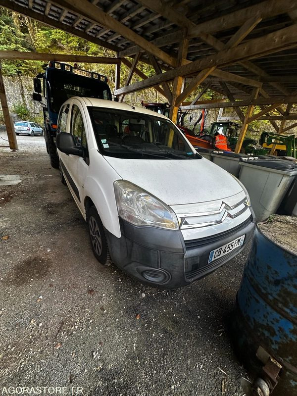 Small van Citroen Berlingo 2012 240000 kms