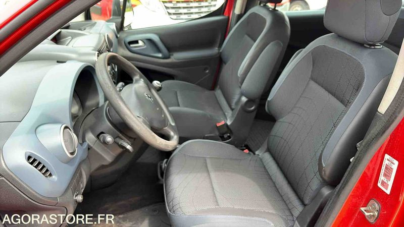 Small van PEUGEOT PARTNER 172 474 Kms - 2010- BE-244-ZV