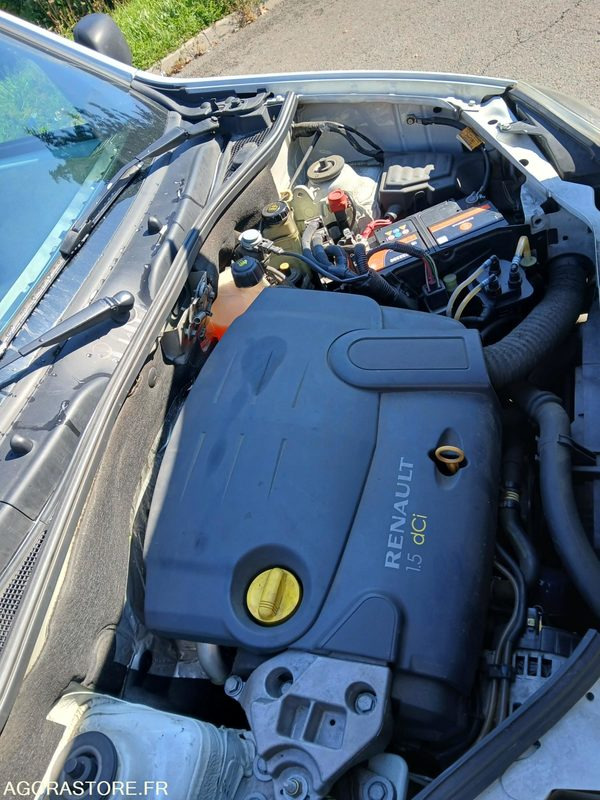 Small van Renault Kangoo 648 ABJ 42