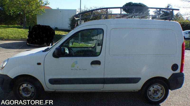Small van Renault Kangoo express fourgon phase II 1.5DCI 65CV
