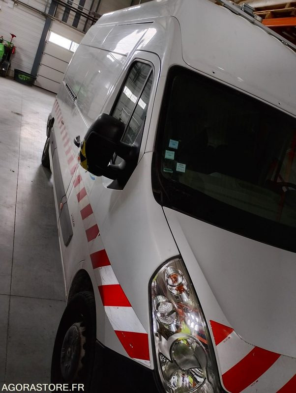 Tipper van RENAULT FOURGON