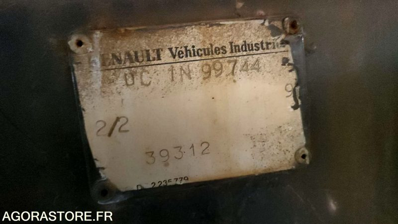 Tipper van RENAULT MIDLUM 180 - 2003