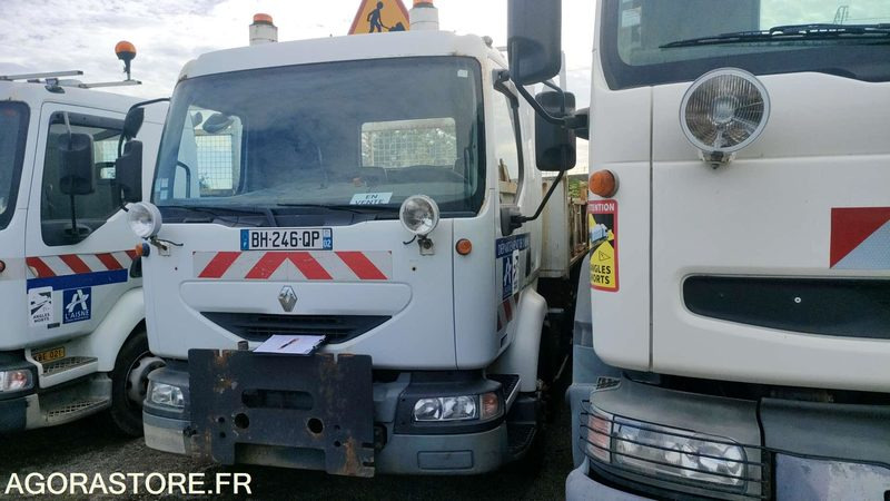 Tipper van RENAULT MIDLUM 180 - 2003