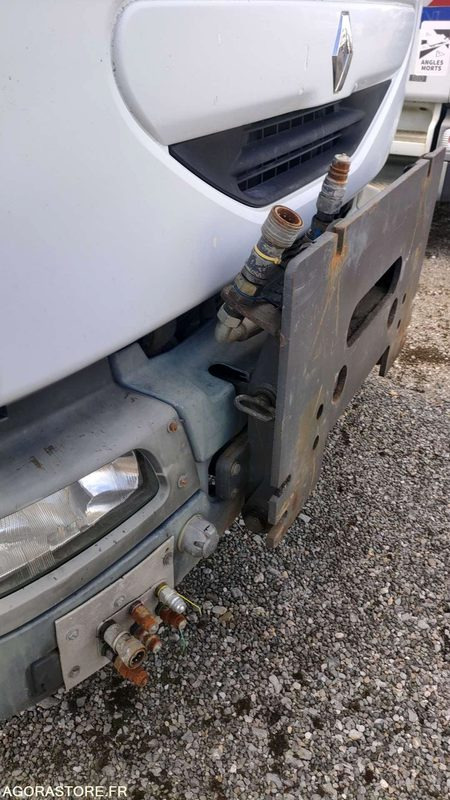 Tipper van RENAULT MIDLUM 210 - 2001 - 288968 KM