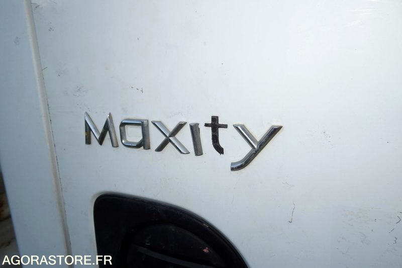 Tipper van Renault Maxity 130 DXI