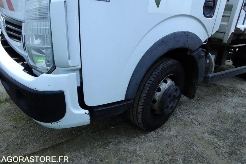 Tipper van Renault Maxity 130 DXI