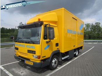 Вантажівка з закритим кузовом DAF AE 45 CE