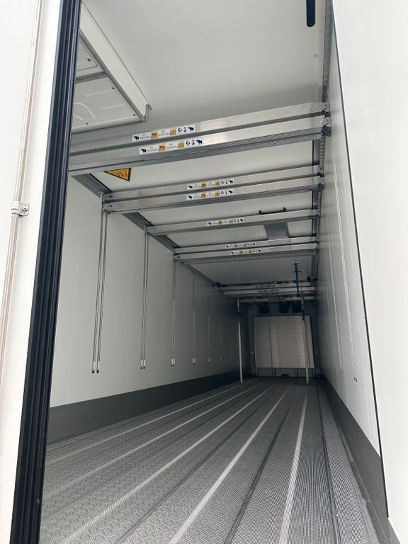 Schmitz Cargobull SKO 24 Multitemp Doppelstock  - Refrigerator semi-trailer: picture 5