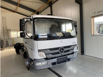 Mercedes-Benz atego818L/New Euro4 - Cab chassis truck: picture 1