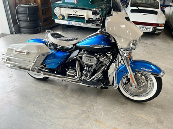 Harley-Davidson FLH 114 Electra Glide Revival Icon - Motorcycle: picture 1