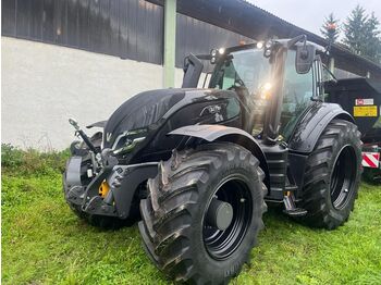 Valtra T235 Direct  - Farm tractor: picture 1