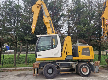 LIEBHERR LH22 M - Waste/ Industry handler: picture 1