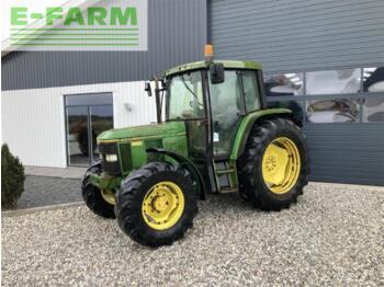 John Deere 6400 - Farm tractor: picture 1
