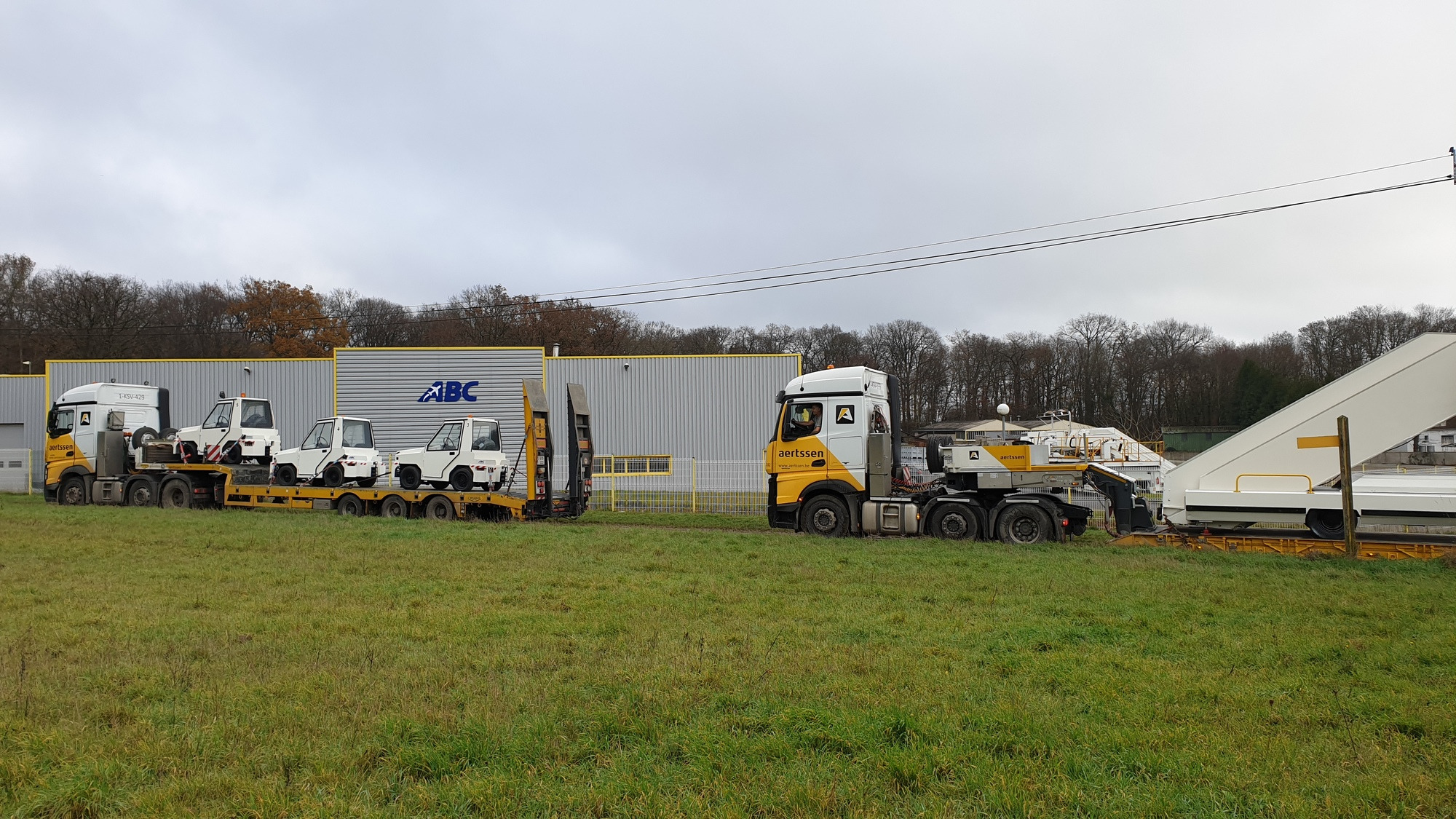 Air Business GSE - Ground support equipment undefined: picture 1