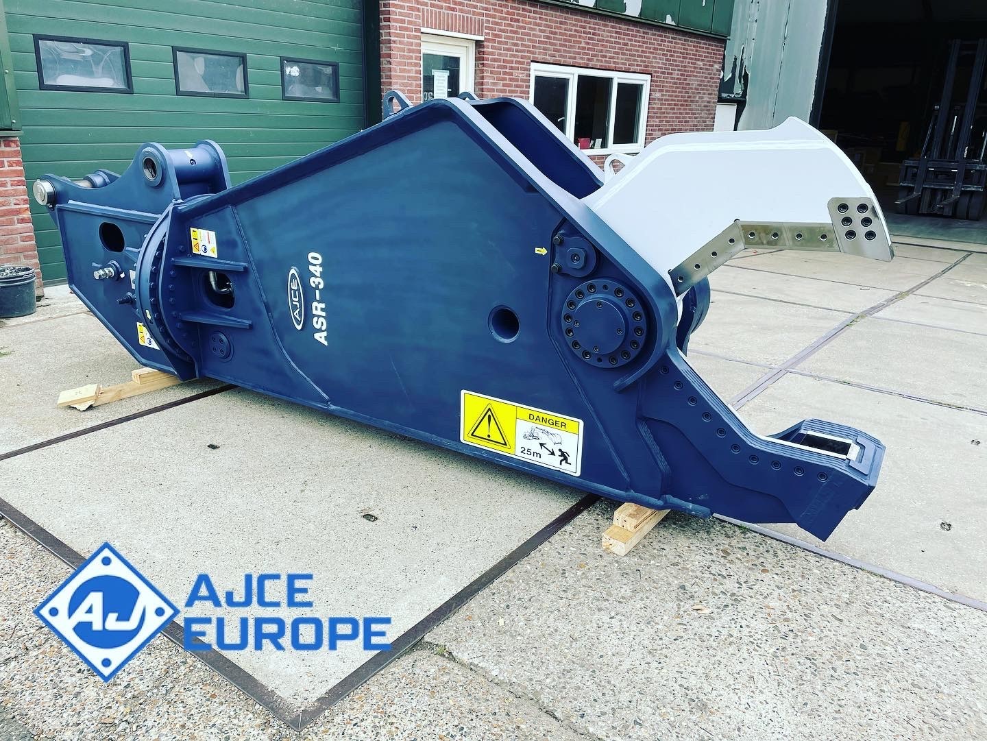 AJCE EUROPE undefined: picture 40