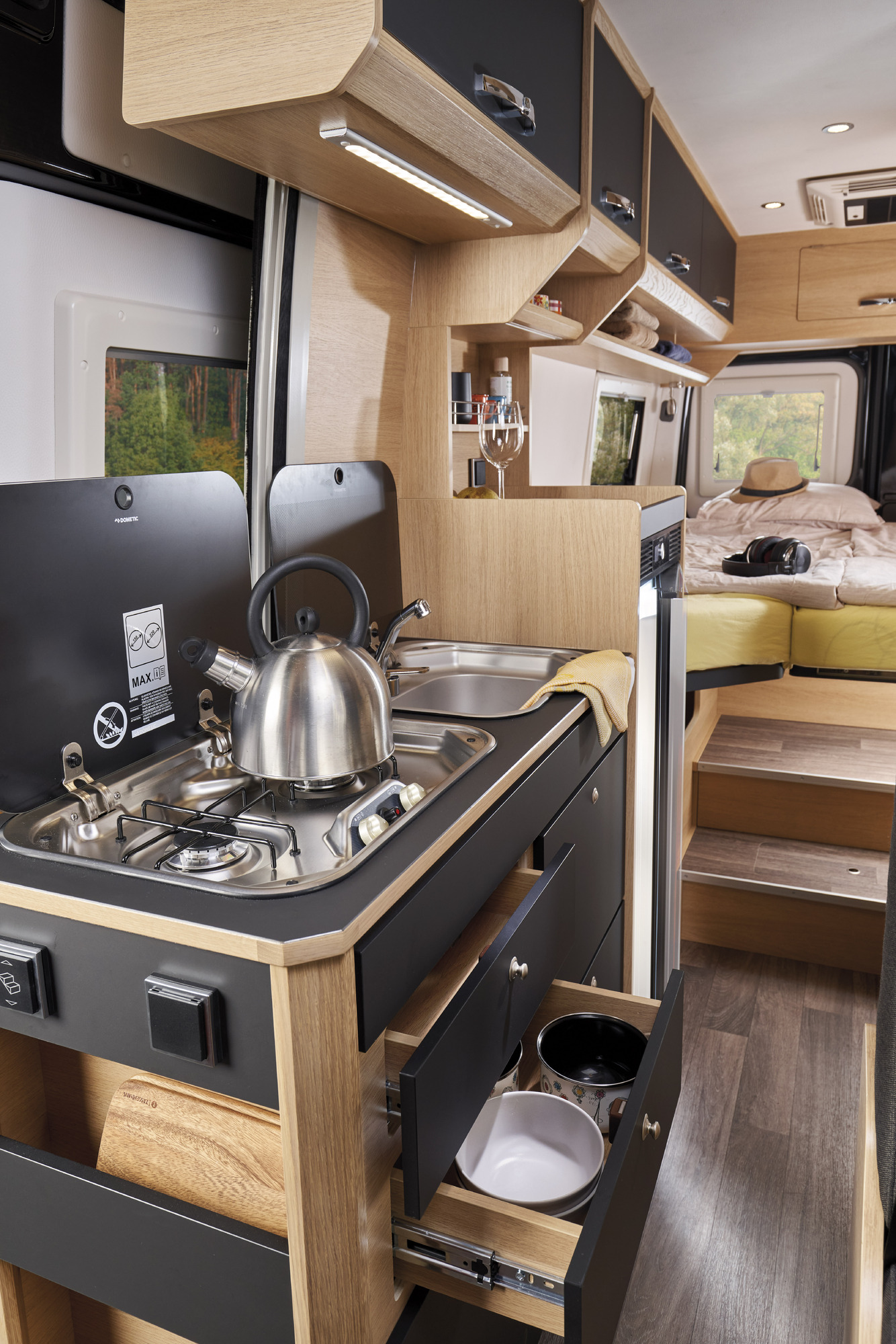 2 AP SPÓŁKA Z OGRANICZONĄ ODPOWIEDZIALNOŚCIĄ - Campers - new, Euro 6, air conditioner undefined: picture 9