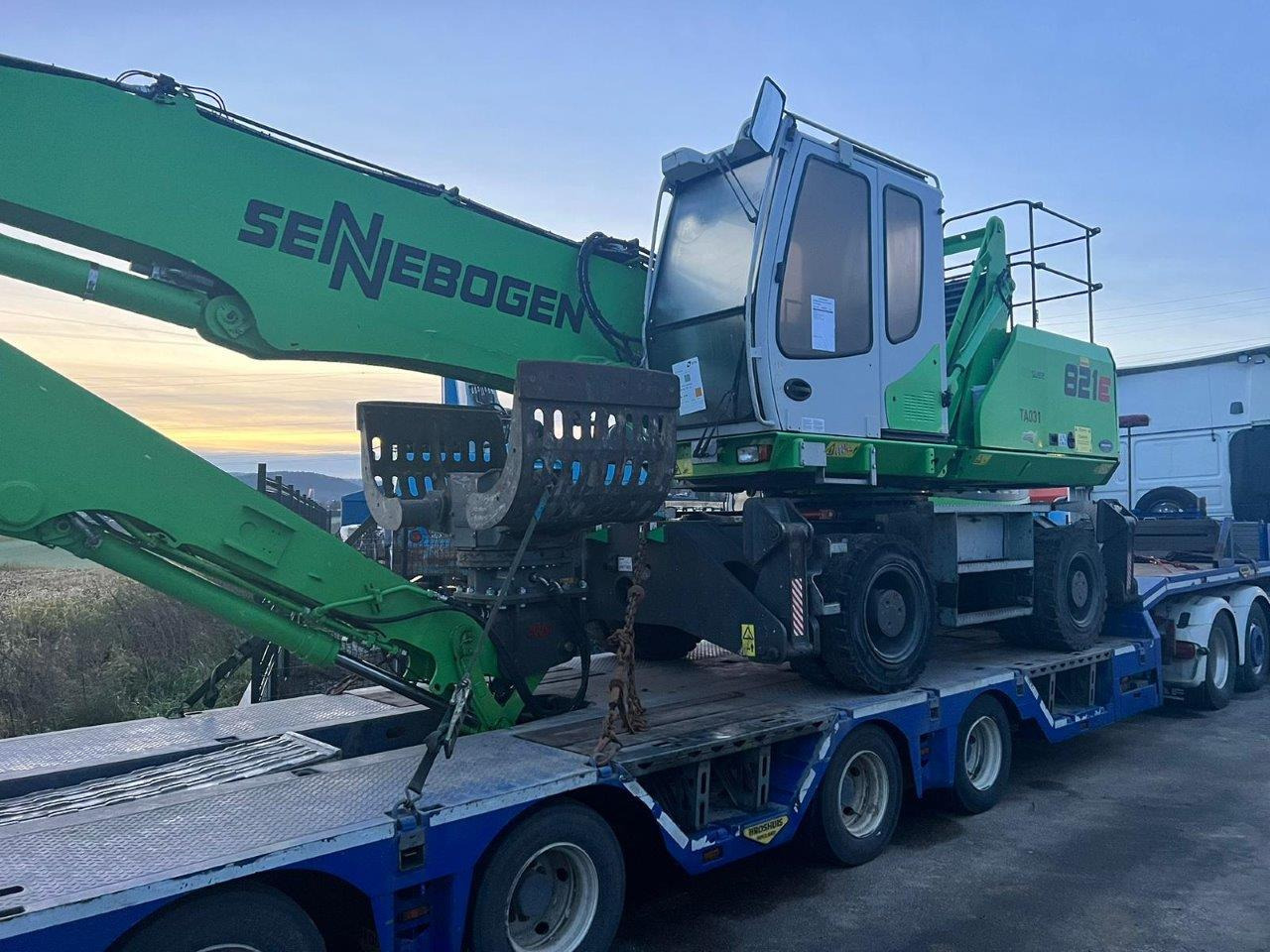 Daniel Manno Baumaschinenhandel - Material handling equipment undefined: picture 1