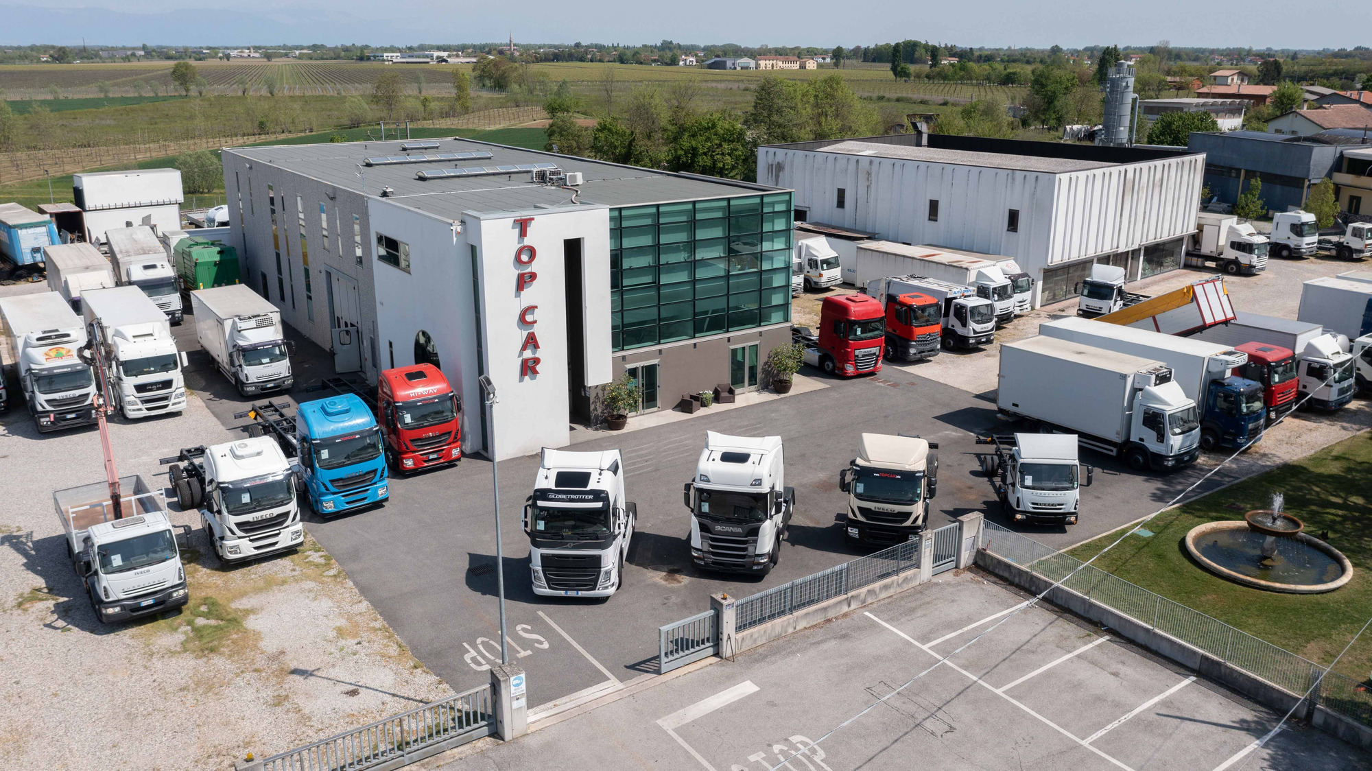 TOP CAR S.R.L. - Tractor units MERCEDES-BENZ Actros undefined: picture 5