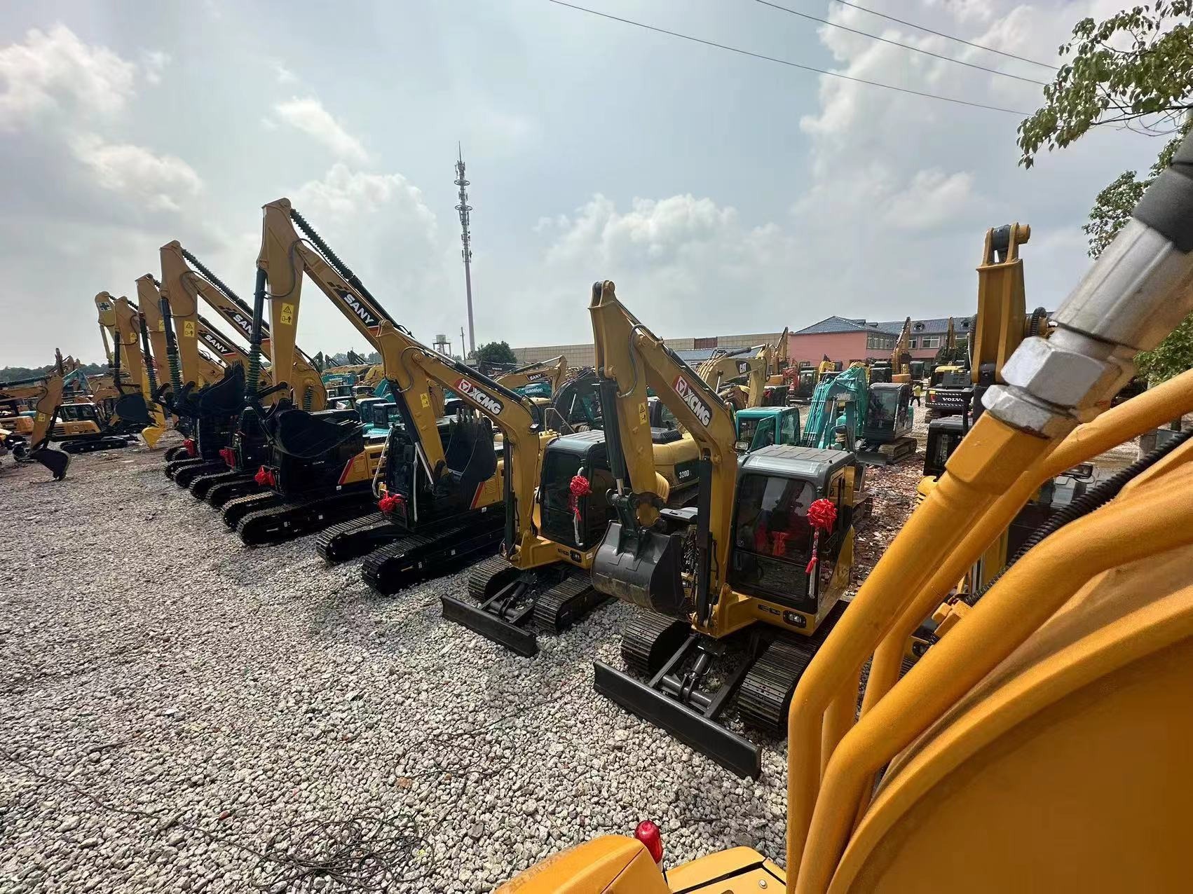 ZM Machinery Co., Ltd. - Construction machinery VOLVO EC290 undefined: picture 5