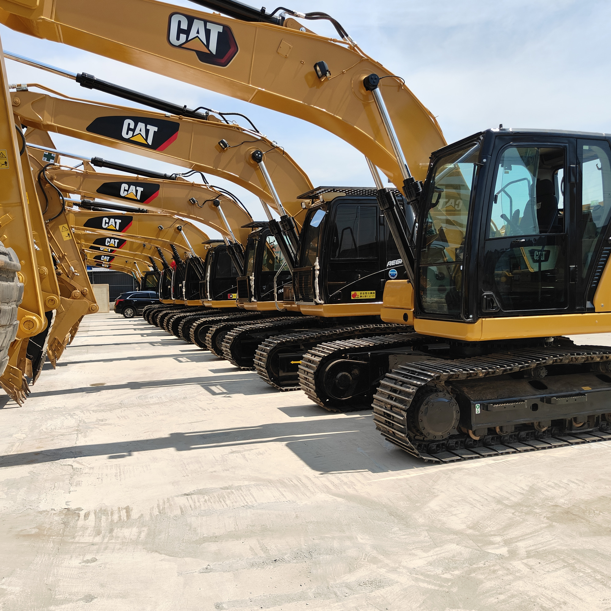 ZM Machinery Co., Ltd. - Construction machinery VOLVO EC290 undefined: picture 2
