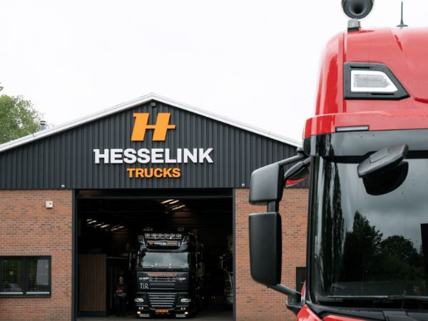 Hesselink Trucks B.V. - Campers - Year: 2009 undefined: picture 1