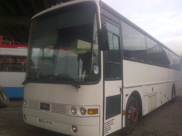 USED COACH SALES LTD undefined: picture 3