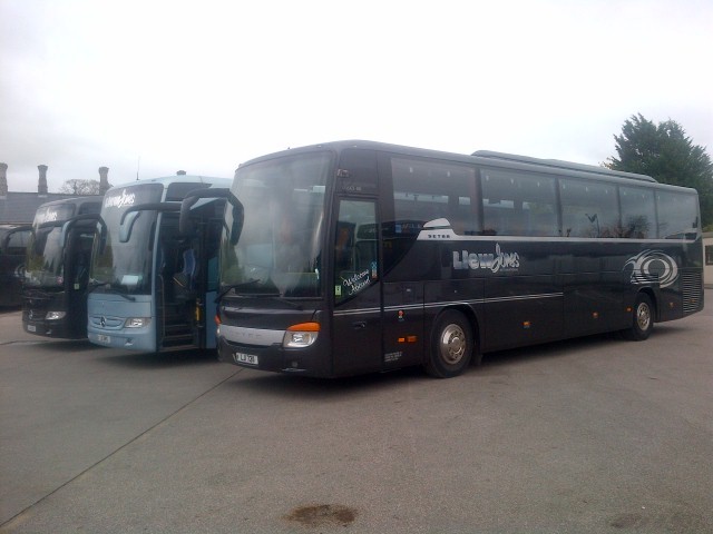 USED COACH SALES LTD undefined: picture 10