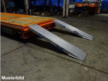 New Low loader semi-trailer for transportation of heavy machinery Möslein ST 3 Plato 8,7 3 Achs Satteltieflader Plato 45 t GGfür Fertigteile, Baumaschinen: picture 2 New Low loader semi-trailer for transportation of heavy machinery Möslein ST 3 Plato 8,7 3 Achs Satteltieflader Plato 45 t GGfür Fertigteile, Baumaschinen: picture 2